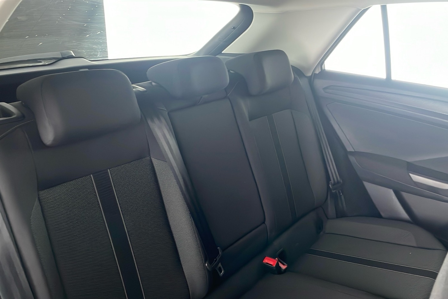 Used Volkswagen T-Roc 2022 for sale - 76892948: Photo 10