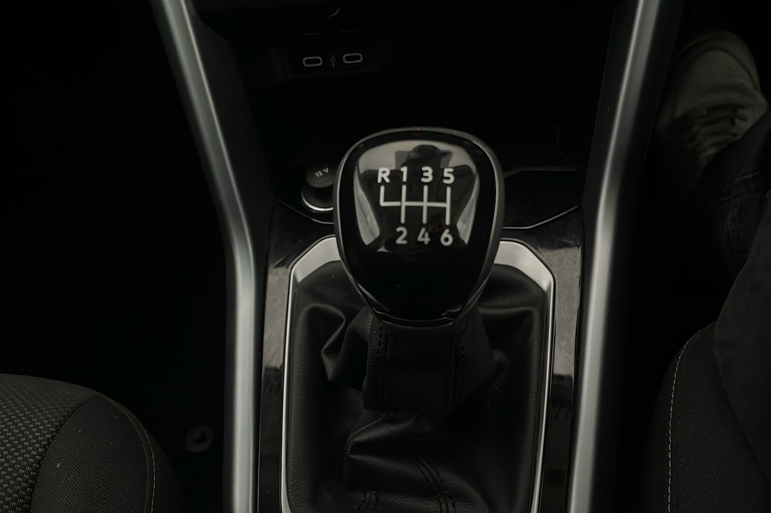 Used Volkswagen T-Roc 2022 for sale - 76892948: Photo 12