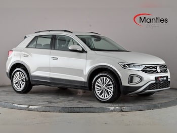 Used Volkswagen T-Roc 2022 for sale - 76892948: Photo