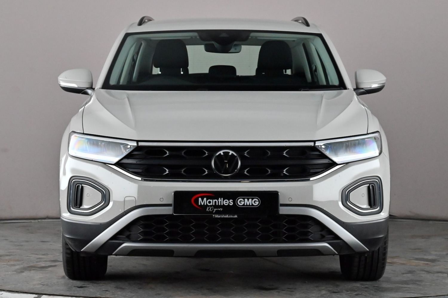 Used Volkswagen T-Roc 2022 for sale - 76892948: Photo 2