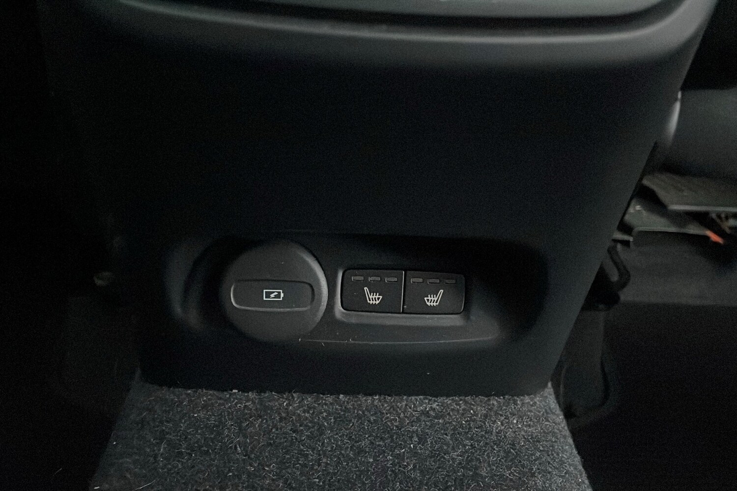 Used Volvo XC40 2021 for sale - 76716472: Photo 23