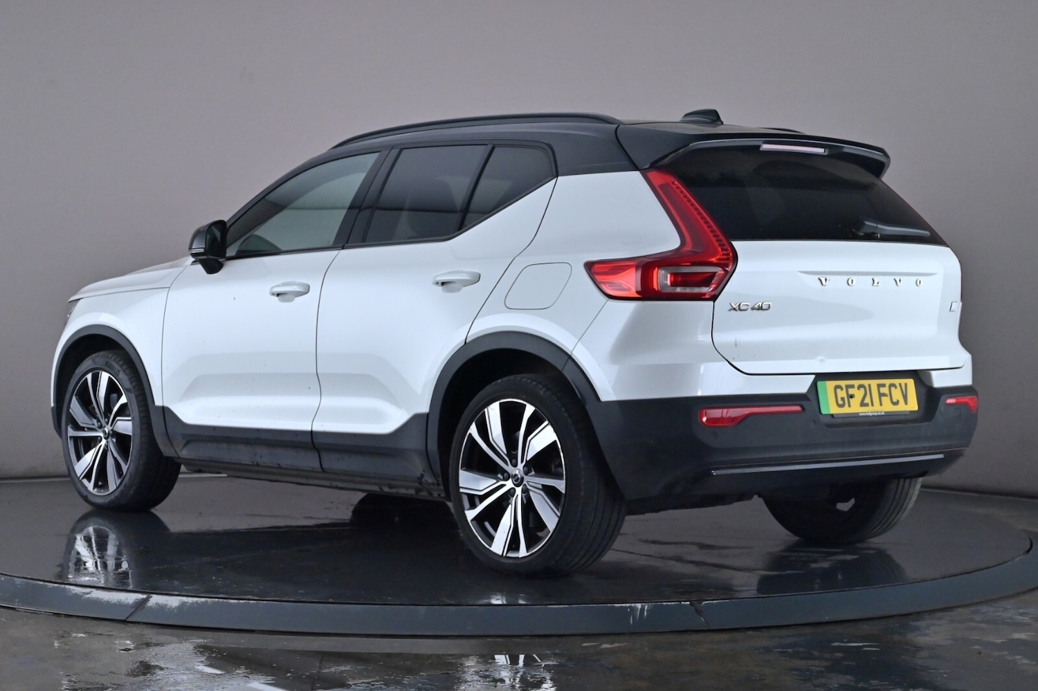 Used Volvo XC40 2021 for sale - 76716472: Photo 4