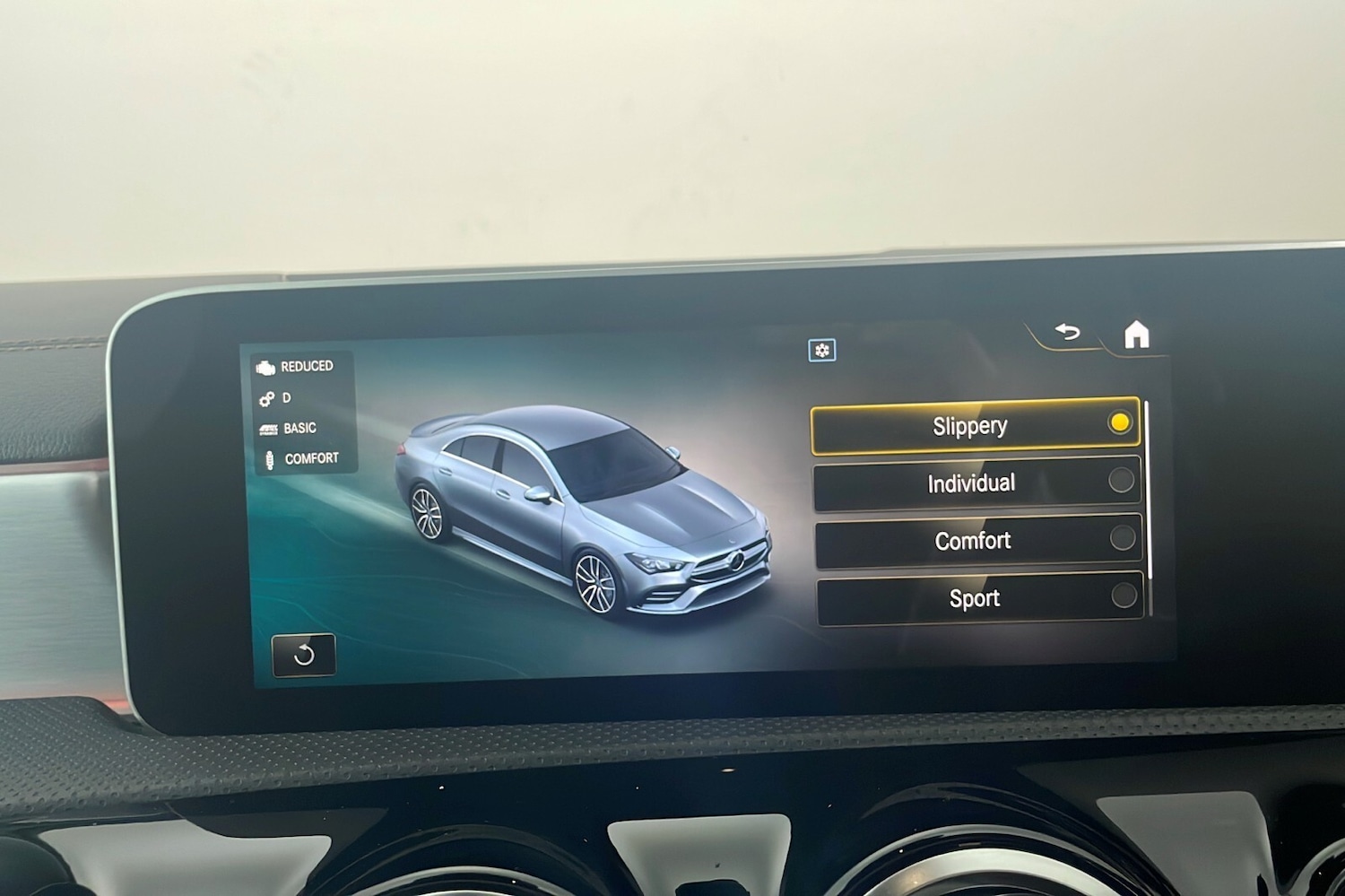 Used Mercedes-Benz CLA 2020 for sale - 76754312: Photo 30