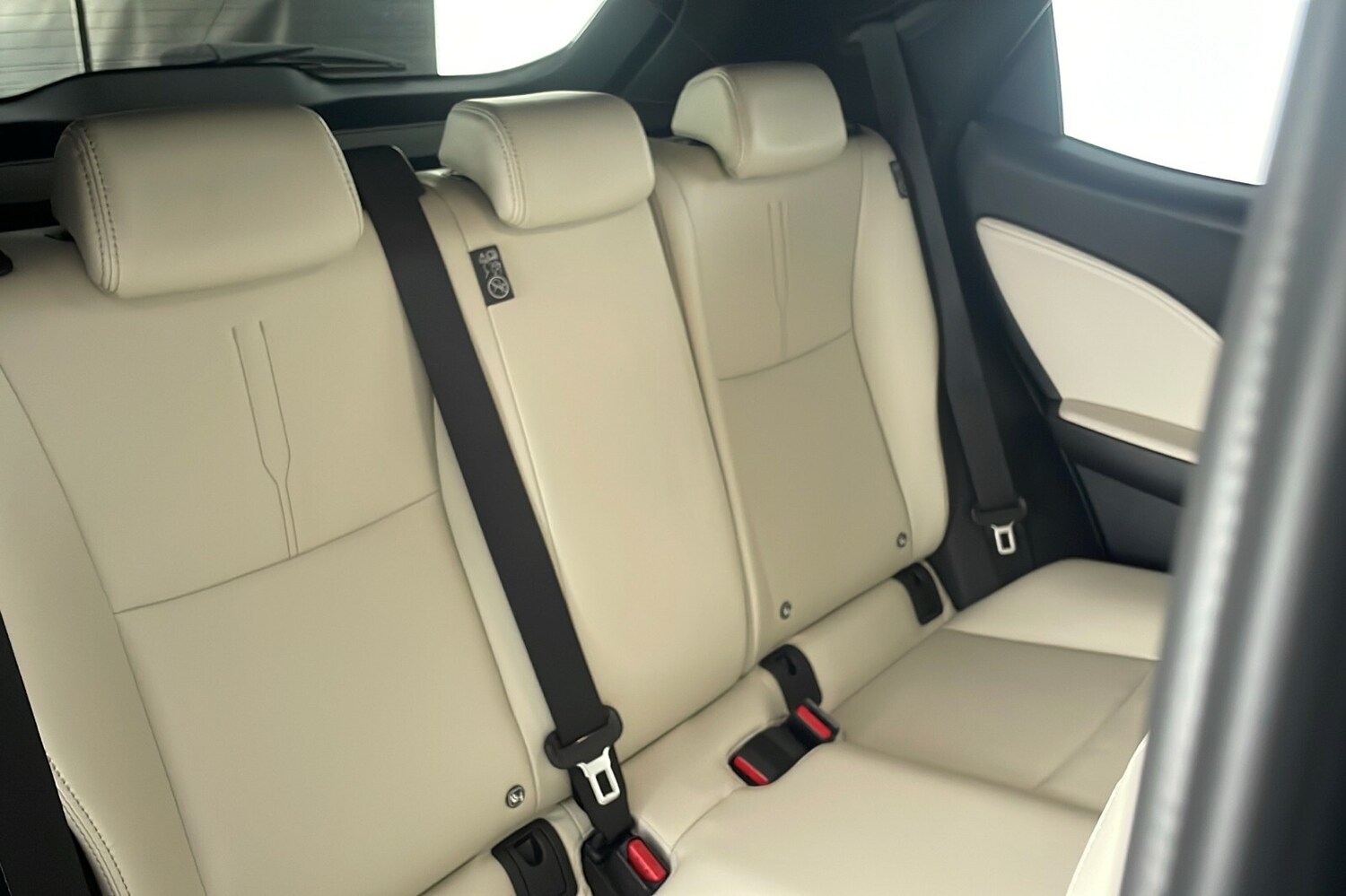 2025 Lexus LBX 1.5 Premium Plus 5dr E-CVT Hatchback Hybrid Automatic - Picture 11 of 24
