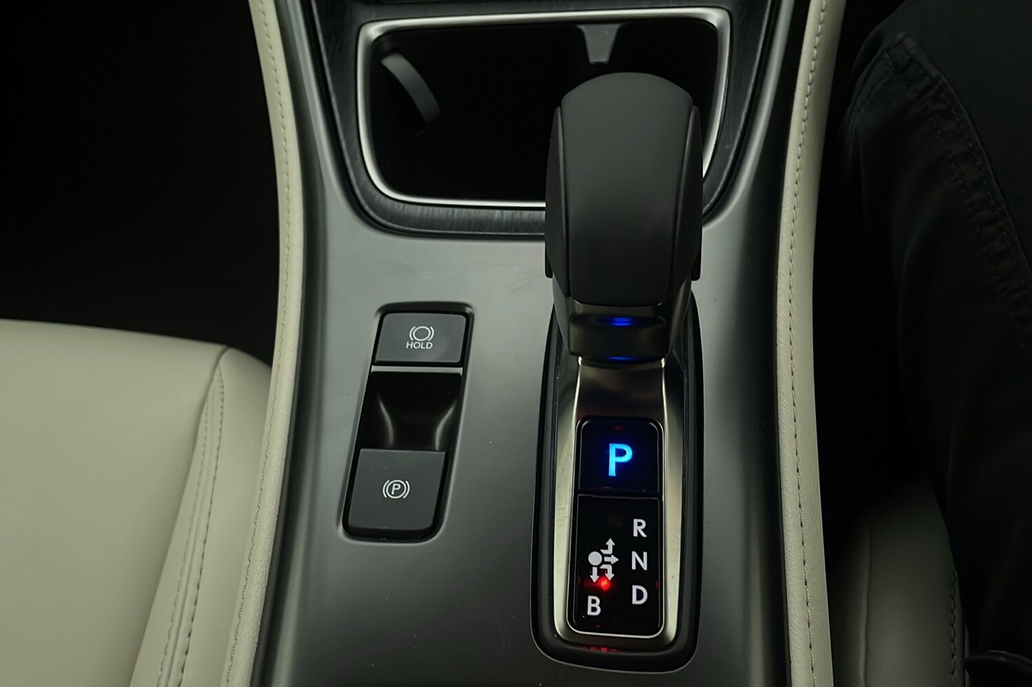 2025 Lexus LBX 1.5 Premium Plus 5dr E-CVT Hatchback Hybrid Automatic - Picture 12 of 24