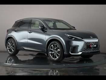 2025 - 1.5 Premium Plus 5dr E-CVT Auto