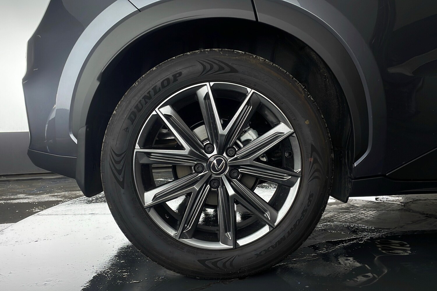 2025 Lexus LBX 1.5 Premium Plus 5dr E-CVT Hatchback Hybrid Automatic - Picture 7 of 24