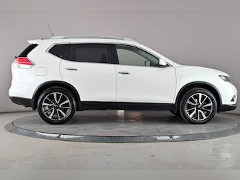Used Nissan X-Trail 2017 for sale - 78107191: Photo