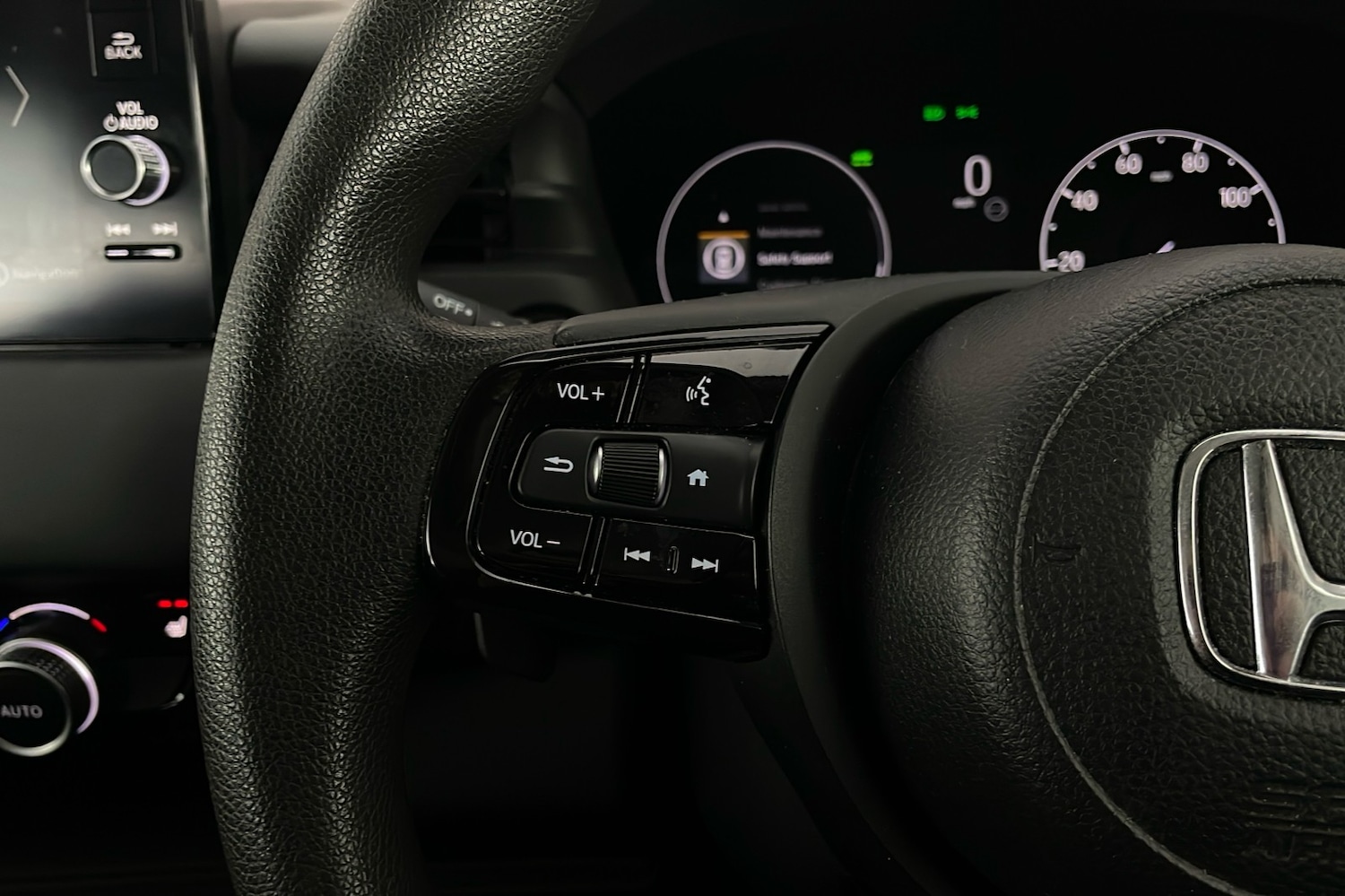 Used Honda HR-V 2023 for sale - 76344700: Photo 14