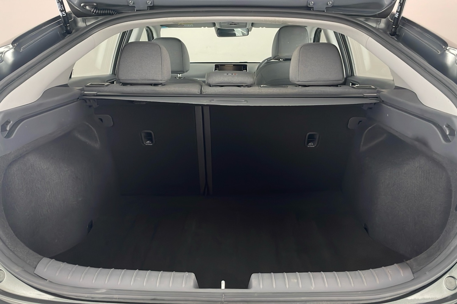 Used Hyundai IONIQ 2022 for sale - 76694115: Photo 22