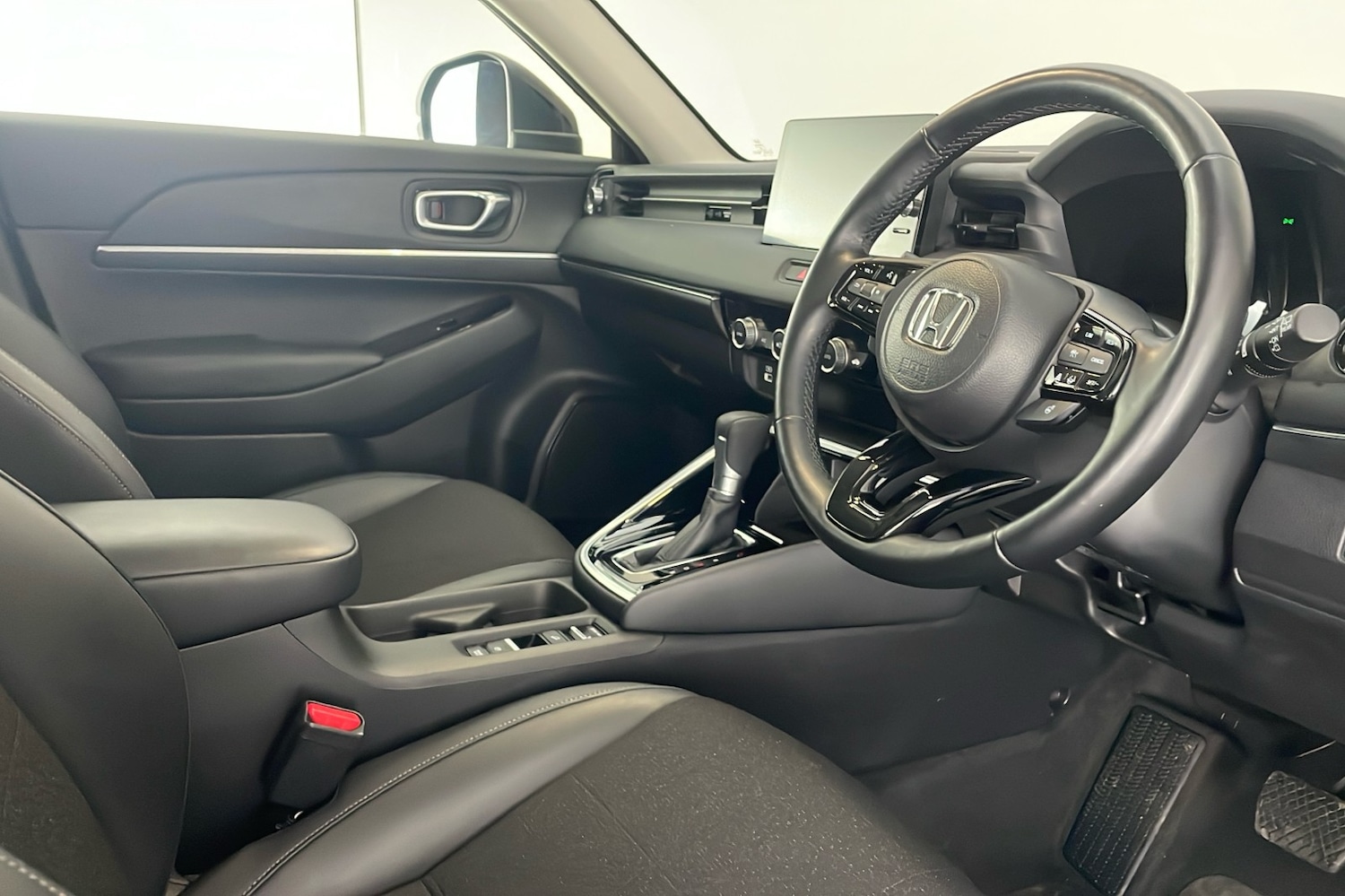 Used Honda HR-V 2023 for sale - 76605418: Photo 10