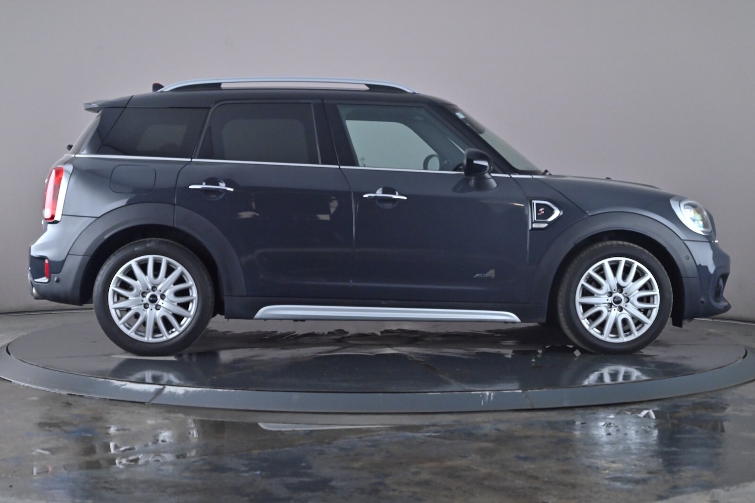 Used MINI Countryman 2017 for sale - 76716479: Photo 3