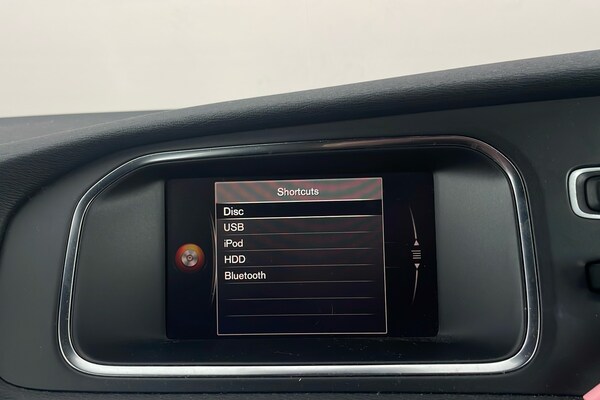 Used Volvo V40 2017 for sale - 76186161: Photo 16
