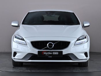 Used Volvo V40 2017 for sale - 76186161: Photo 2