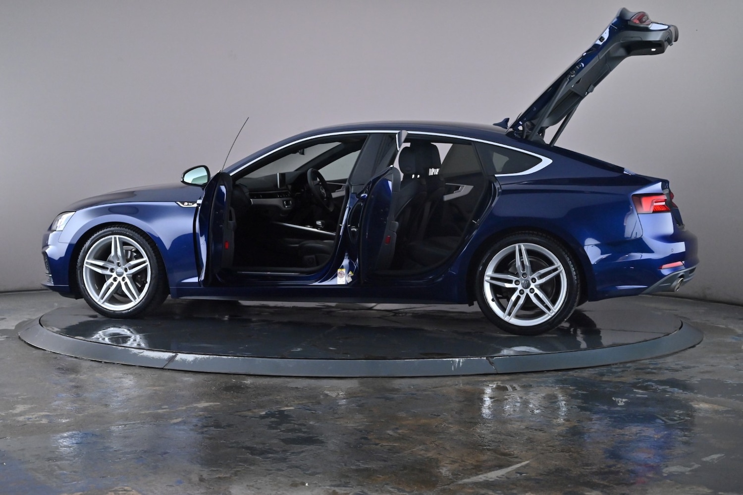 Used Audi A5 2020 for sale - 76730477: Photo 64