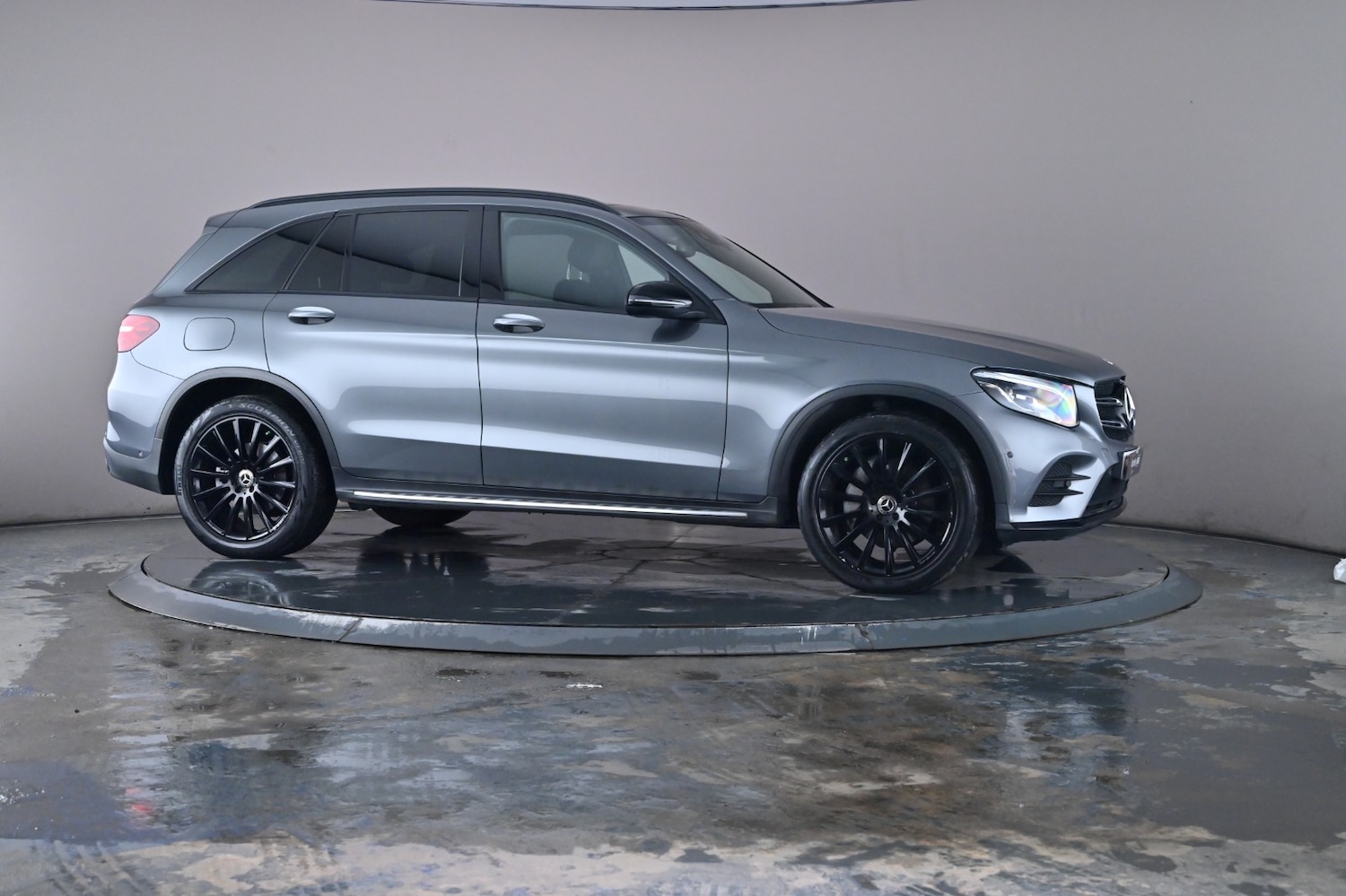 Used Mercedes-Benz GLC 2017 for sale - 76635201: Photo 35