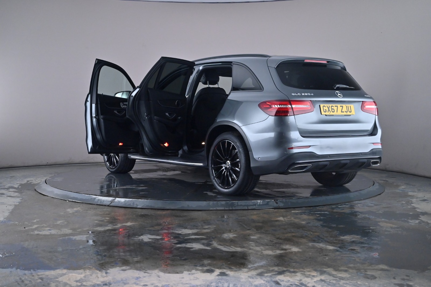 Used Mercedes-Benz GLC 2017 for sale - 76635201: Photo 57