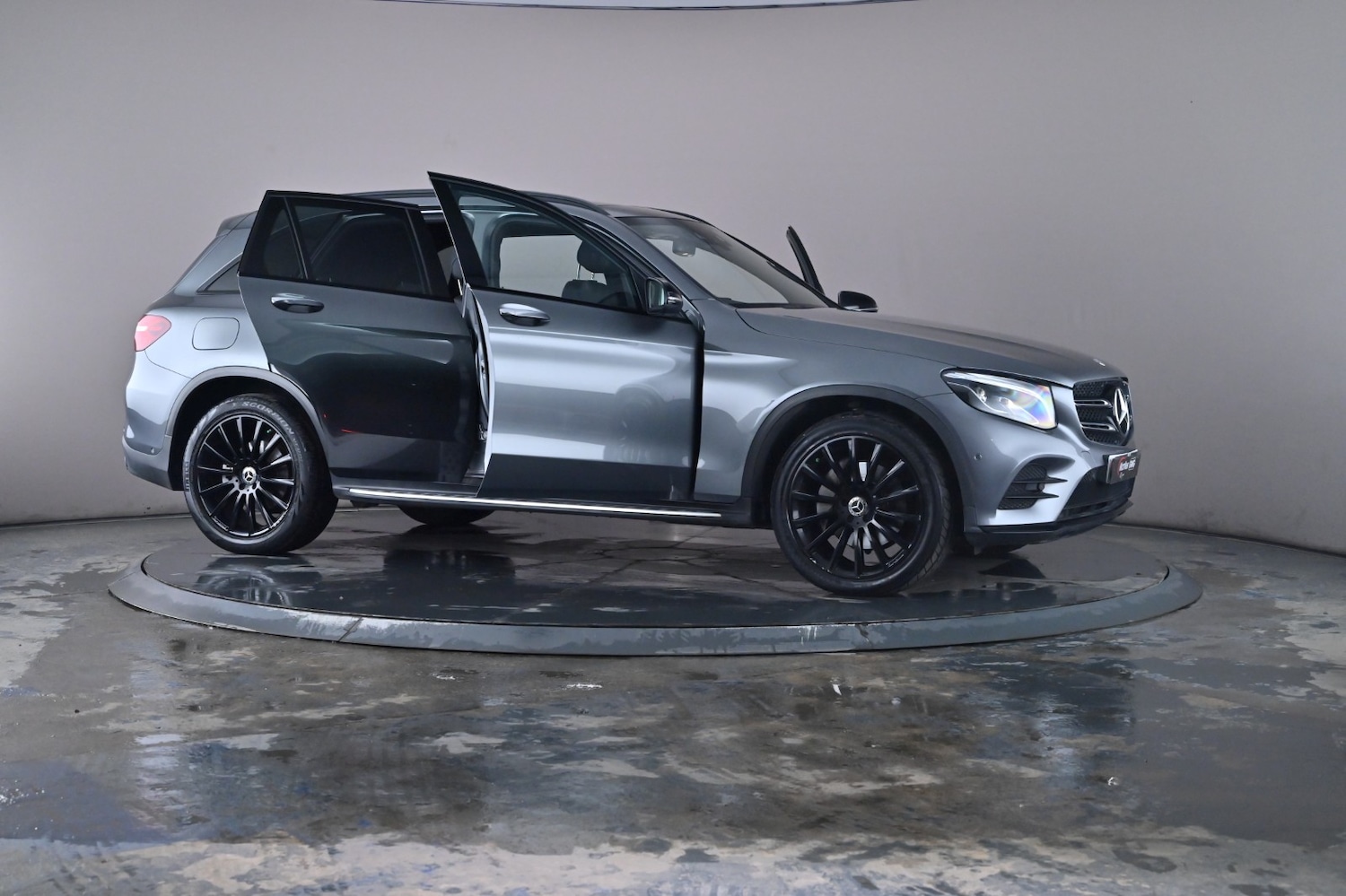 Used Mercedes-Benz GLC 2017 for sale - 76635201: Photo 72