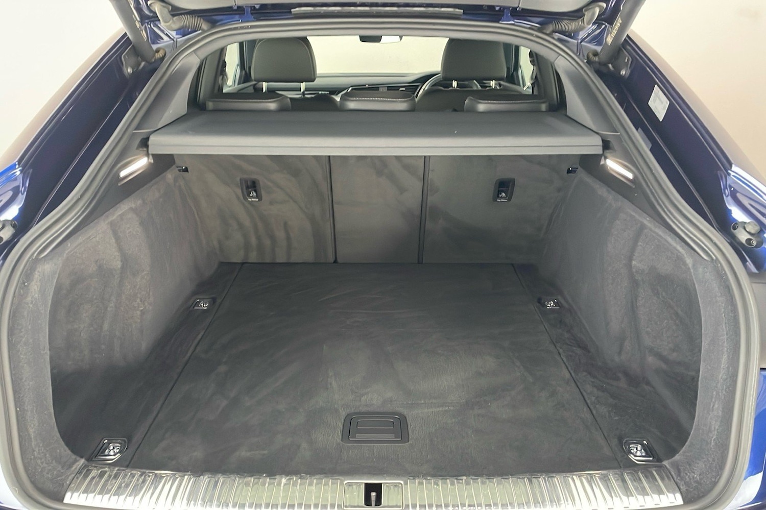 Used Audi e-tron 2022 for sale - 78219542: Photo 24