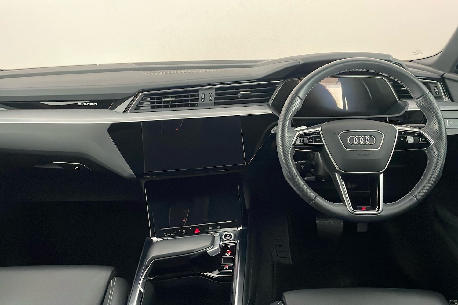 Used Audi e-tron 2022 for sale - 78219542: Photo 8