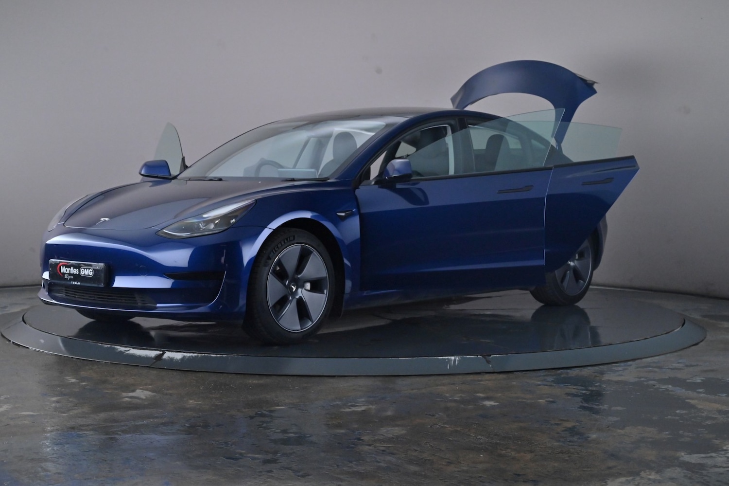 Vehicle 46