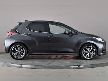 Used Toyota Yaris 2023 for sale - 79845060: Photo