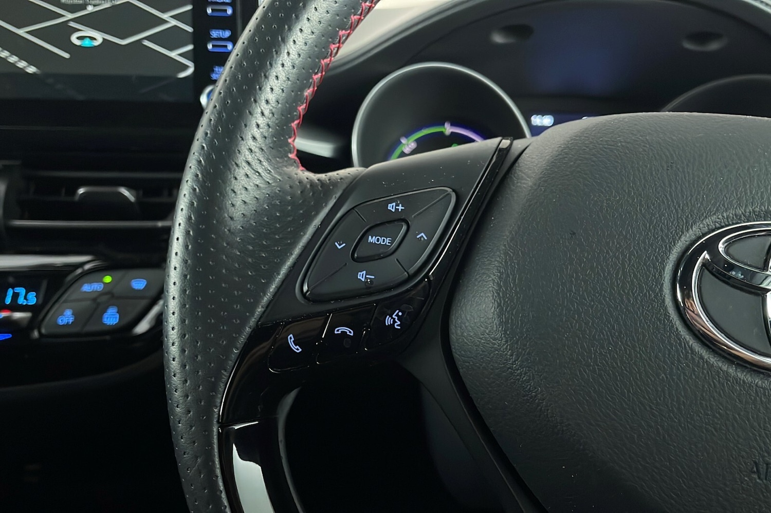 Used Toyota C-HR 2022 for sale - 76716485: Photo 16