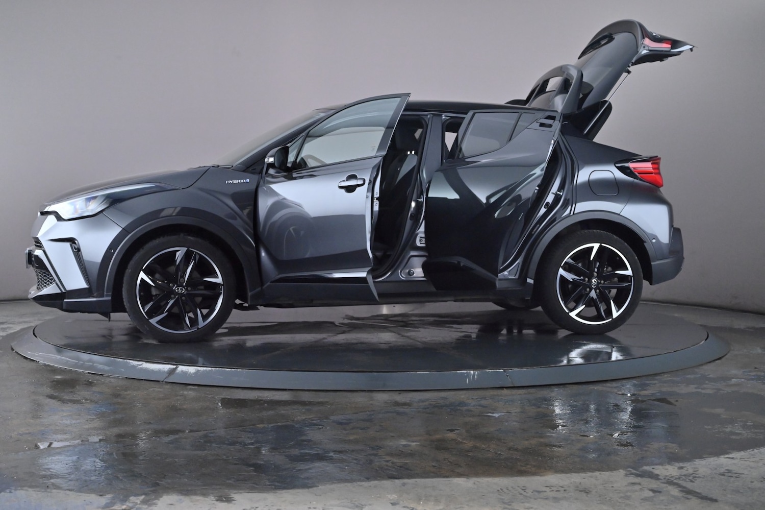 Used Toyota C-HR 2022 for sale - 76716485: Photo 50