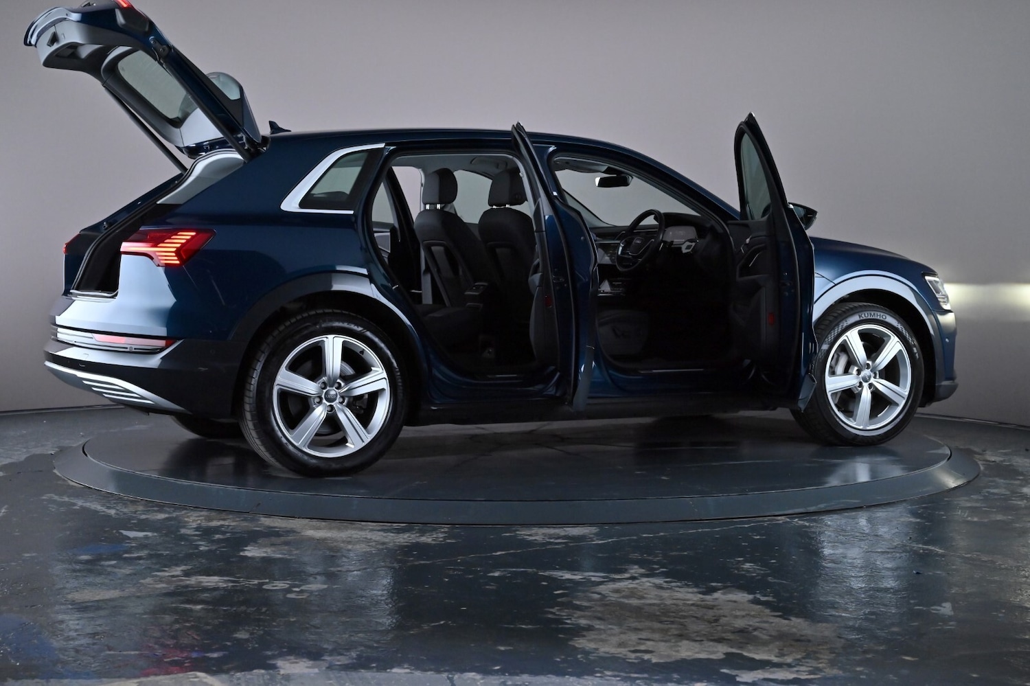 Used Audi e-tron 2021 for sale - 76754206: Photo 65