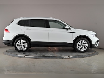 Used Volkswagen Tiguan Allspace 2022 for sale - 77617686: Photo