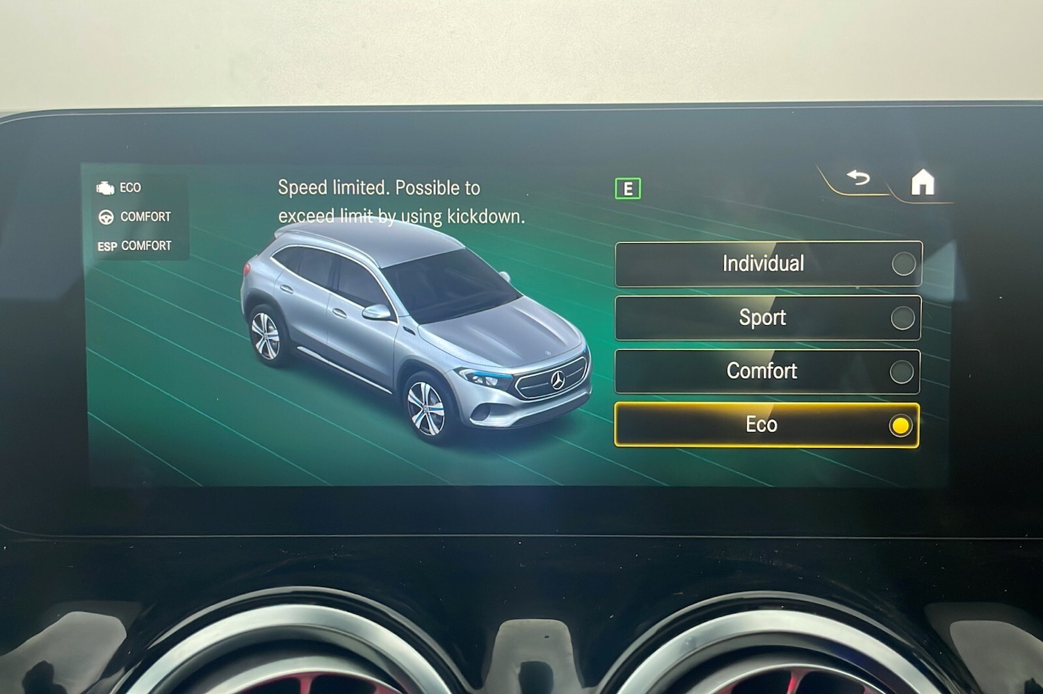 Used Mercedes-Benz EQA 2021 for sale - 76716473: Photo 29