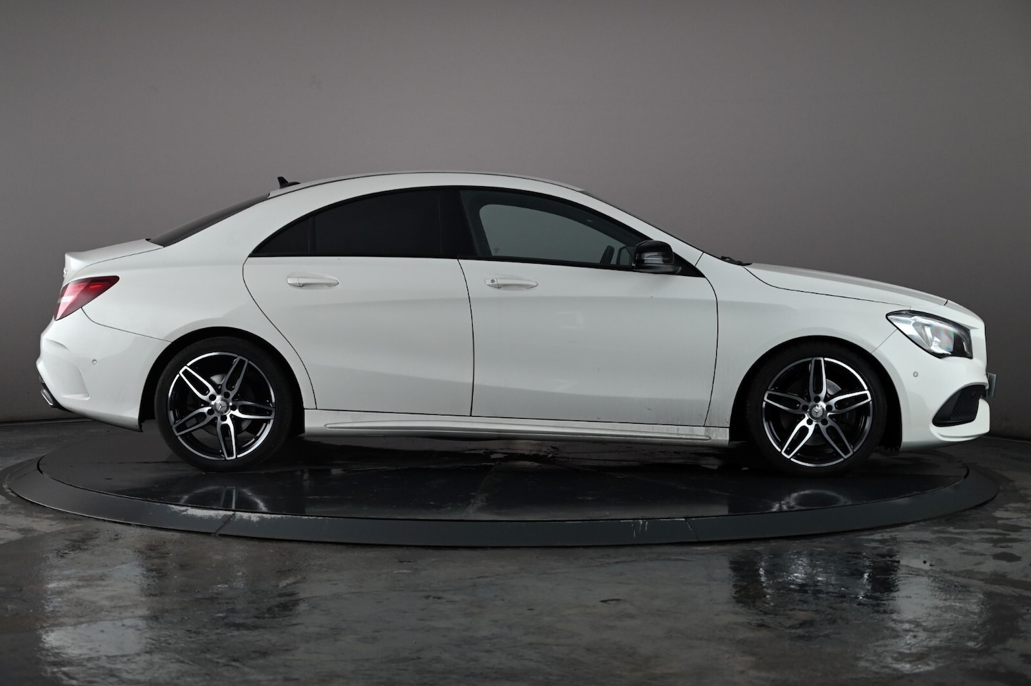 Used Mercedes-Benz CLA 2016 for sale - 76754214: Photo 5