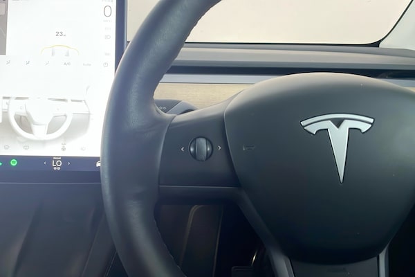 Used Tesla Model Y 2022 for sale - 76257241: Photo 14