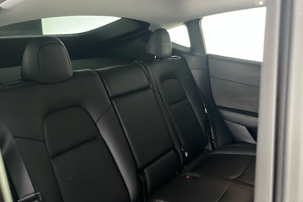 Used Tesla Model Y 2022 for sale - 76257241: Photo 9