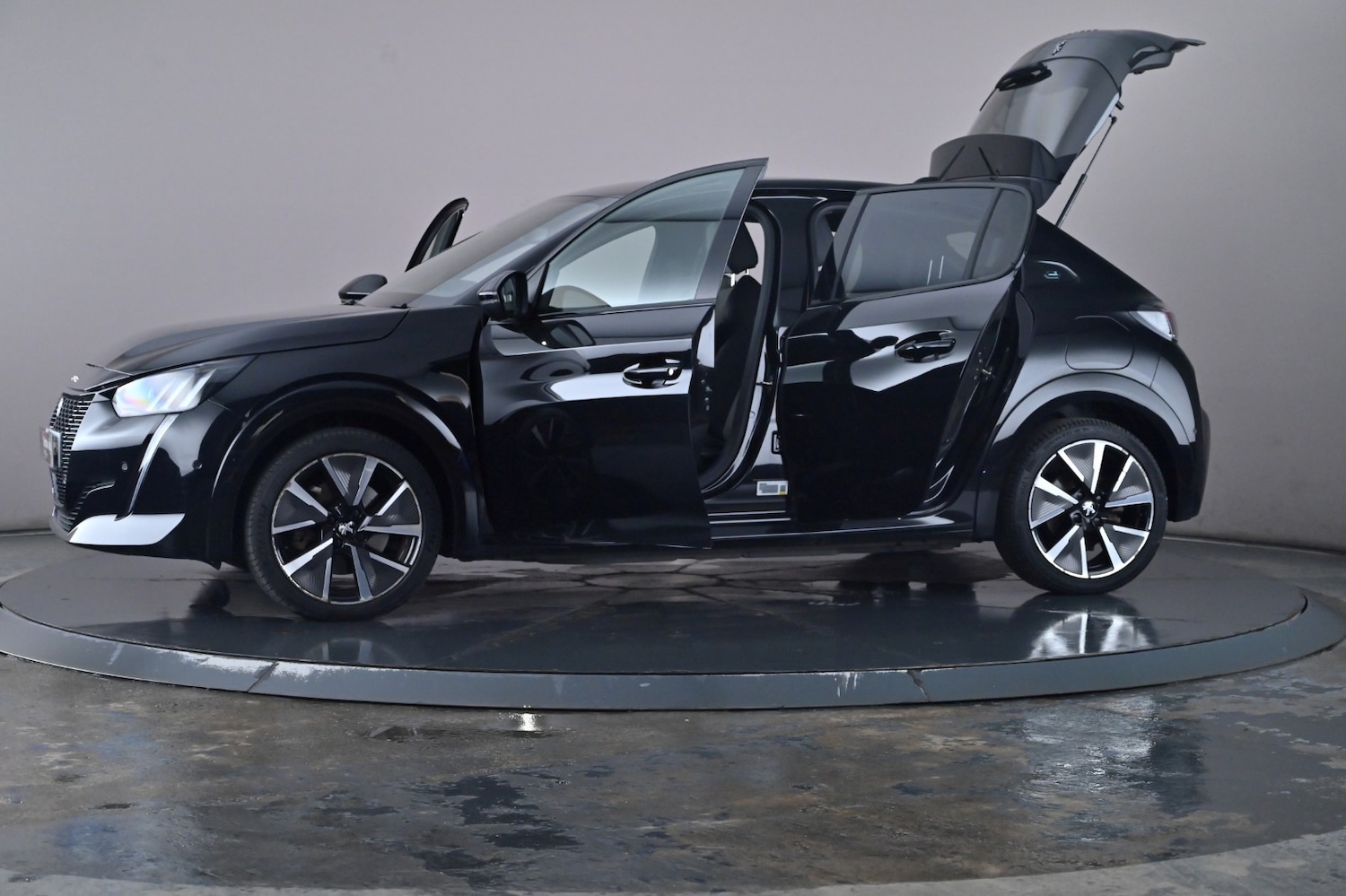 Used Peugeot 208 2021 for sale - 76744663: Photo 49