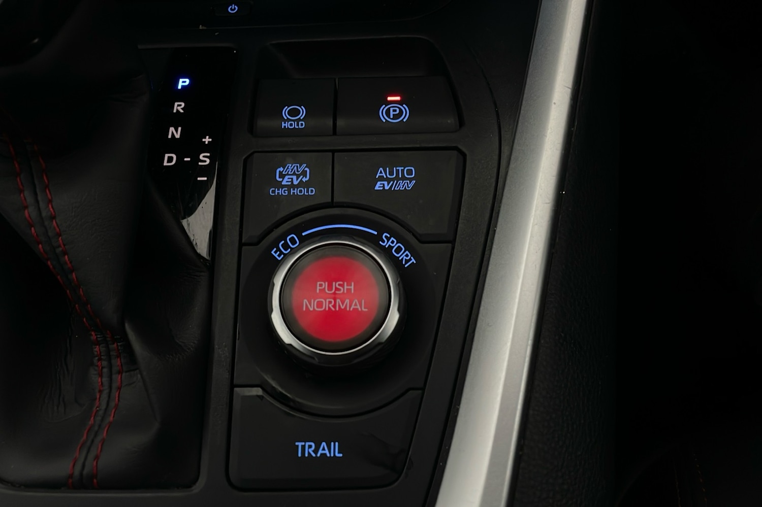 Used Toyota RAV4 2022 for sale - 76564641: Photo 23