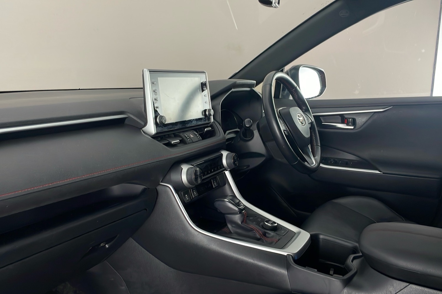 Used Toyota RAV4 2022 for sale - 76564641: Photo 25