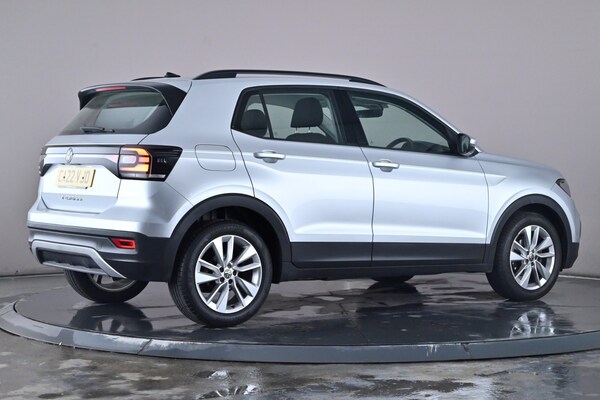 Used Volkswagen T-Cross 2022 for sale - 76250448: Photo 6