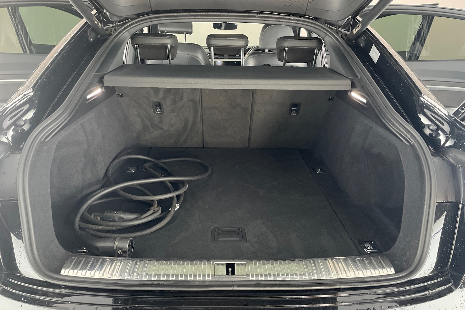 Used Audi e-tron 2021 for sale - 76716558: Photo 17