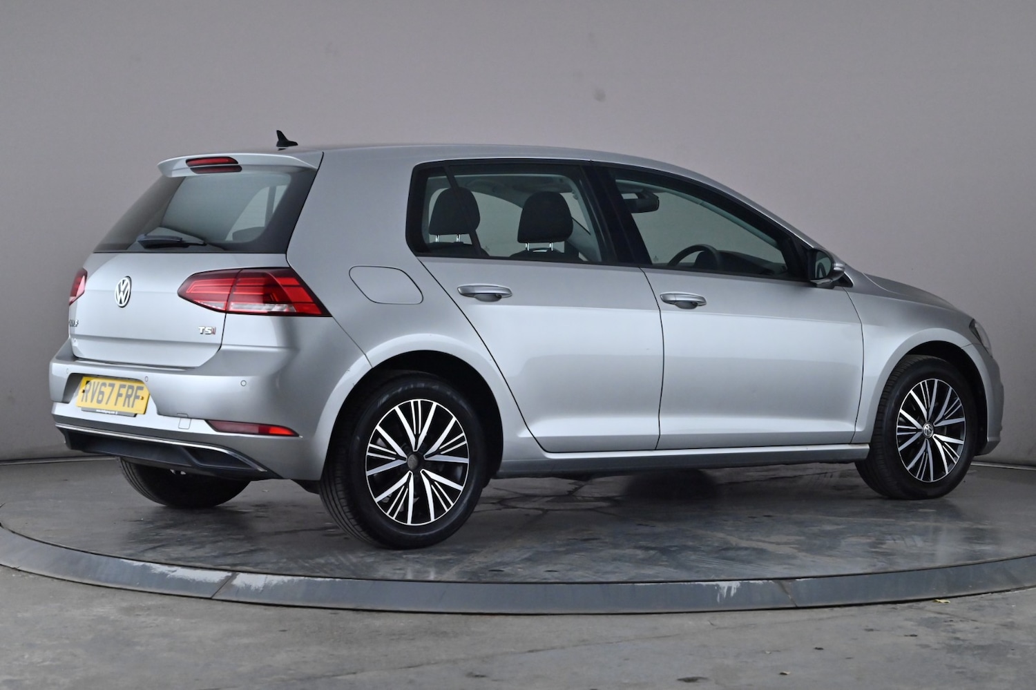 Used Volkswagen Golf 2017 for sale - 76376641: Photo 6