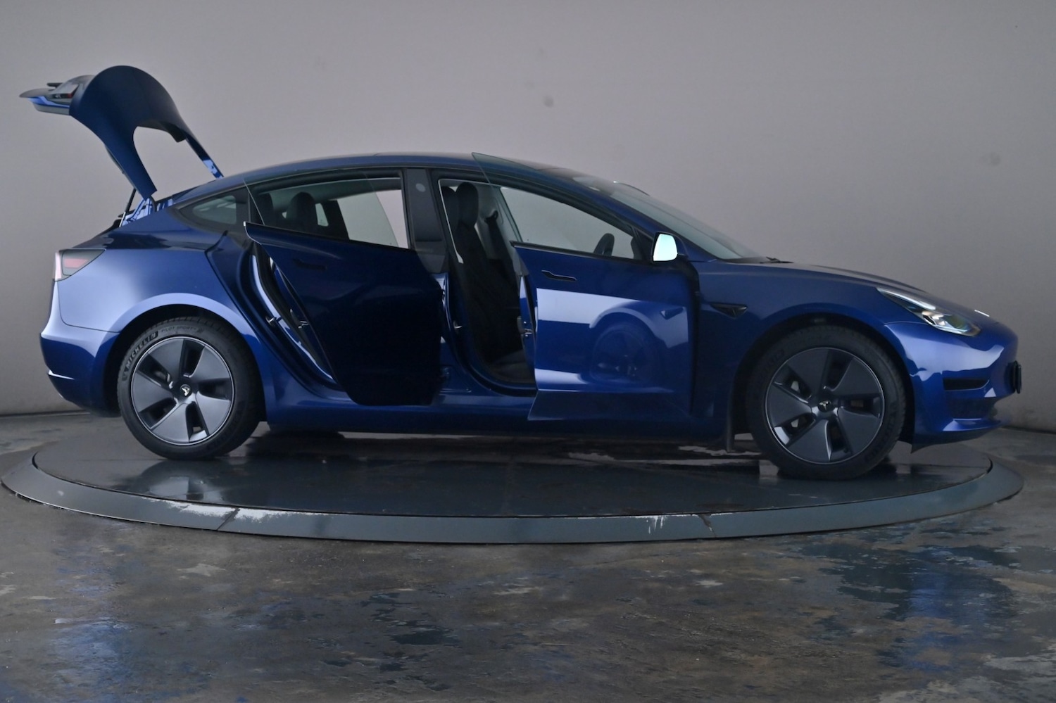 Used Tesla Model 3 2022 for sale - 76716569: Photo 70