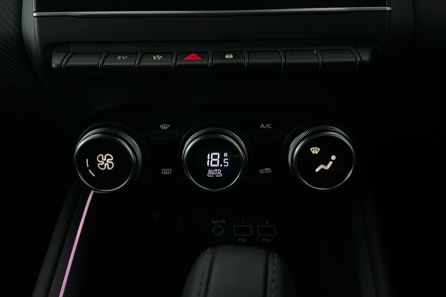 Used Renault Clio 2023 for sale - 76980686: Photo 13