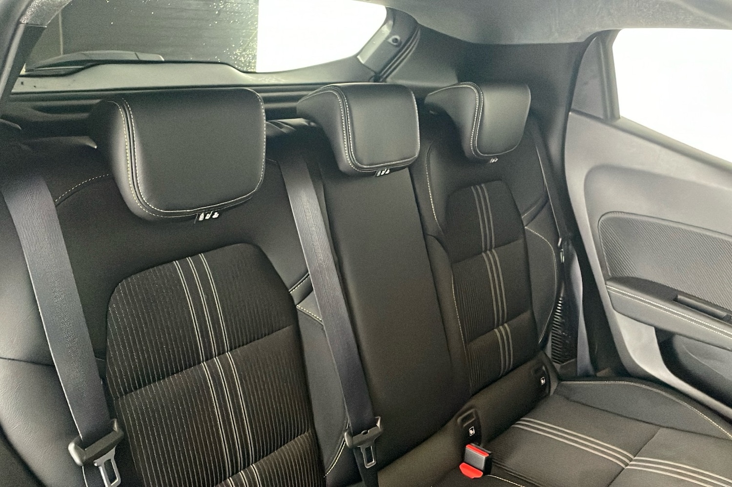 Used Renault Clio 2023 for sale - 76980686: Photo 9