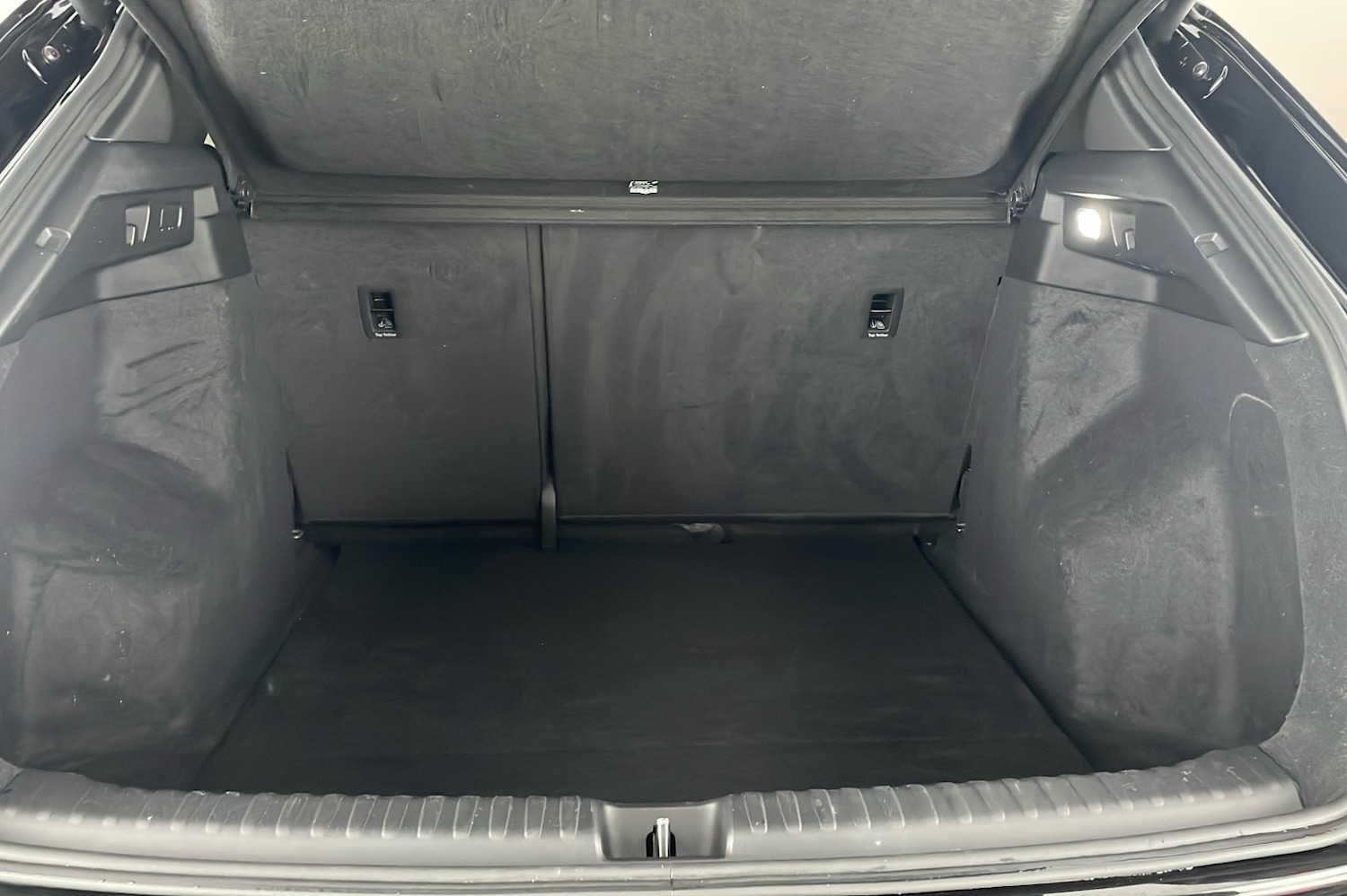 Used Audi Q4 e-tron 2022 for sale - 76470796: Photo 22