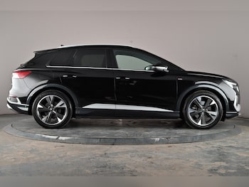 Used Audi Q4 e-tron 2022 for sale - 76470796: Photo