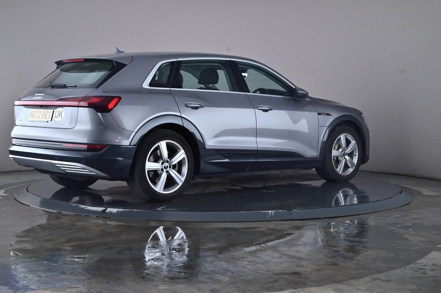 Used Audi e-tron 2022 for sale - 76672404: Photo 29