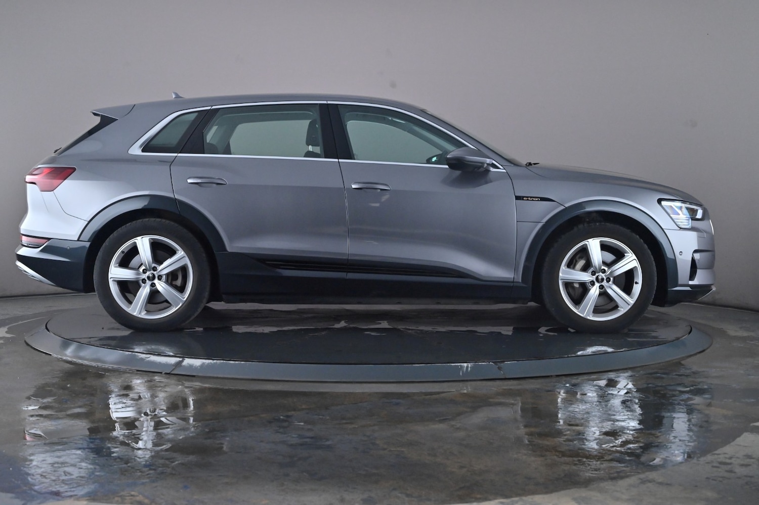 Used Audi e-tron 2022 for sale - 76672404: Photo 33