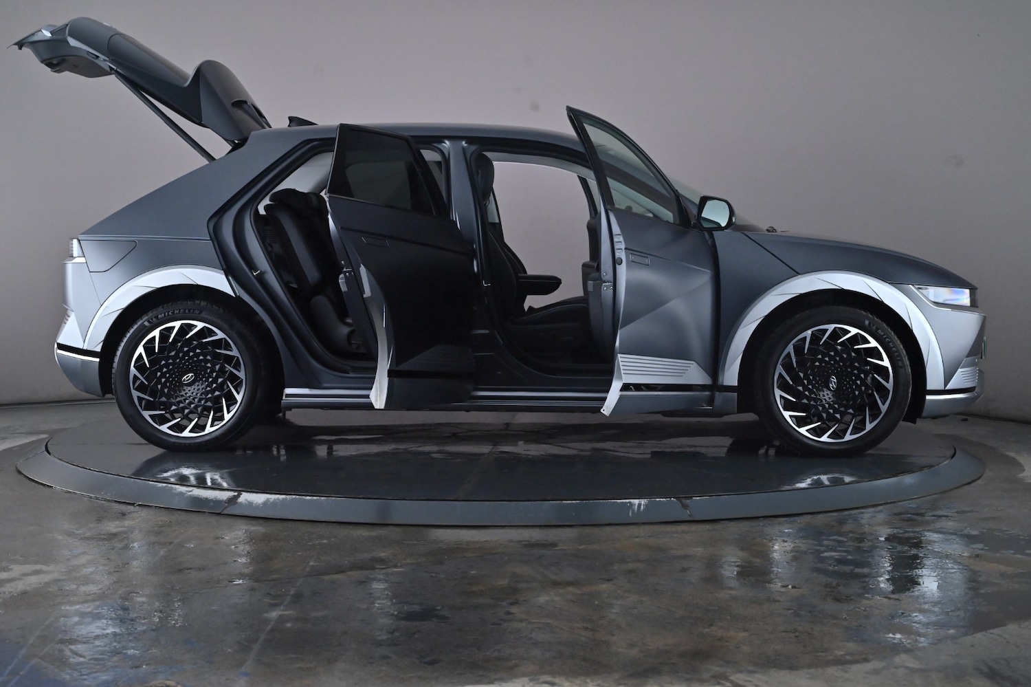 Used Hyundai IONIQ 5 2022 for sale - 76716571: Photo 69