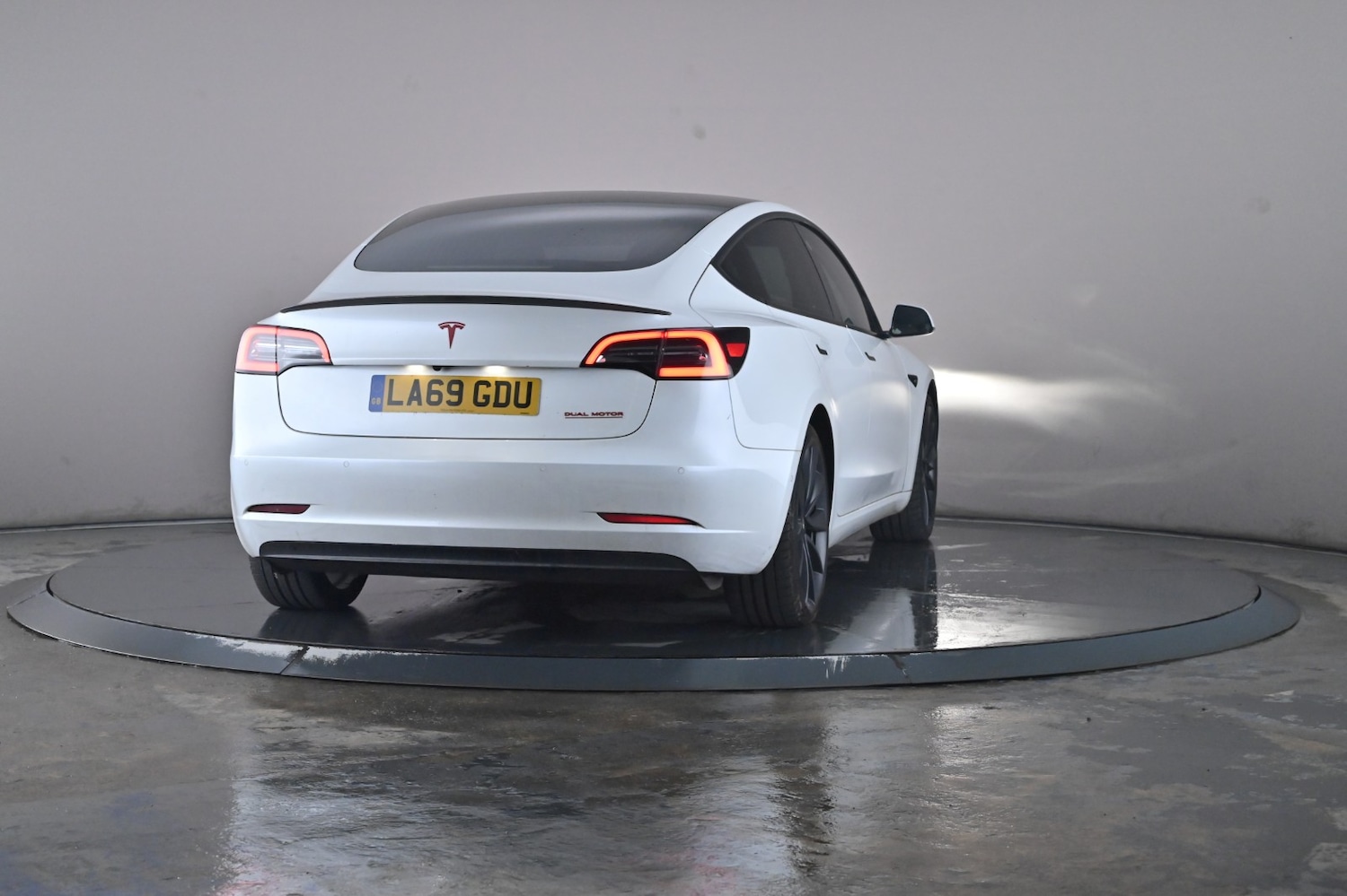 Used Tesla Model 3 2020 for sale - 76660323: Photo 25