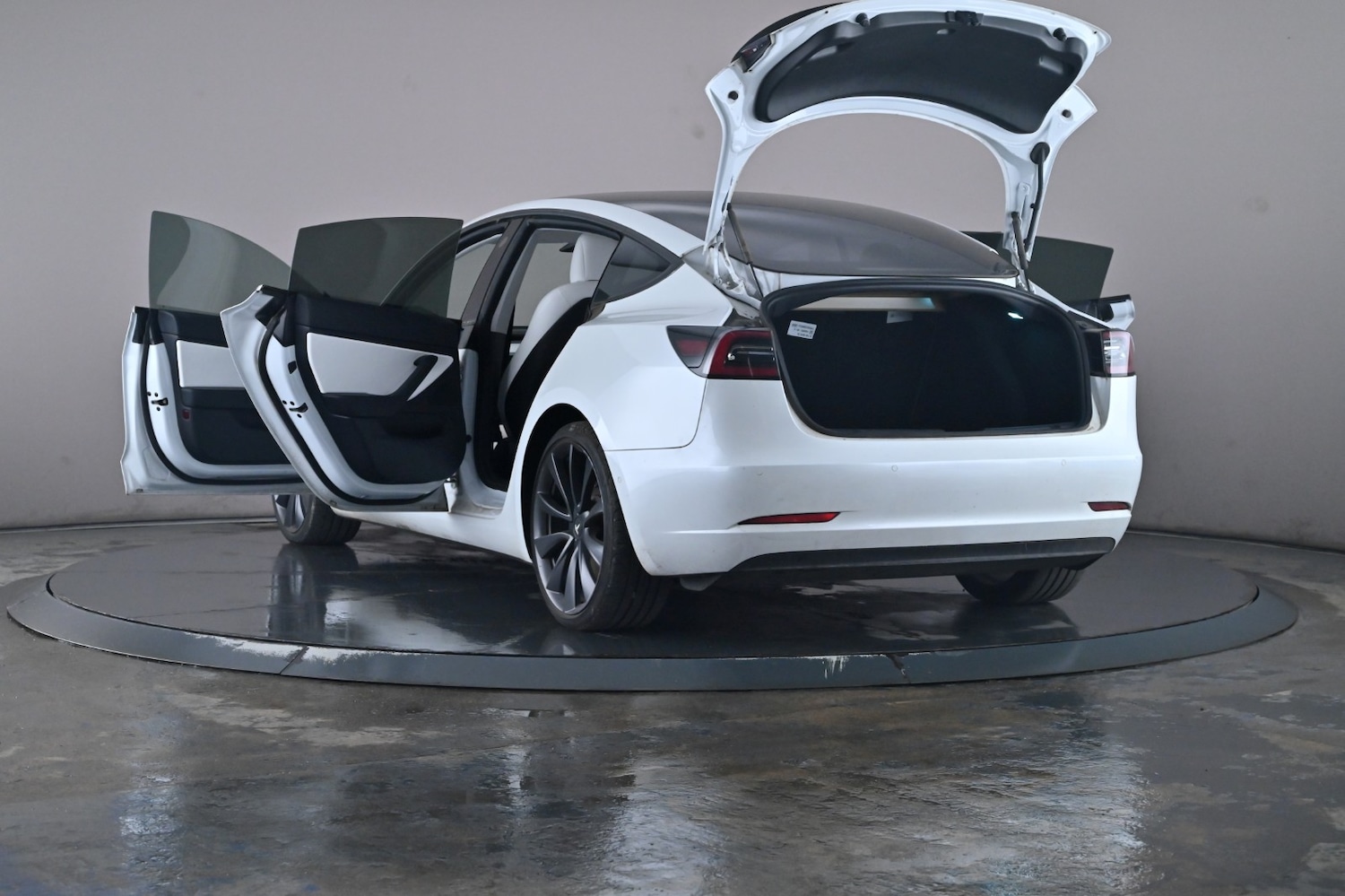 Used Tesla Model 3 2020 for sale - 76660323: Photo 57